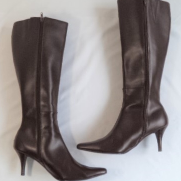 Chadwicks Tall Brown Leather Boots With Heels Sz 8 - Picture 3 of 8